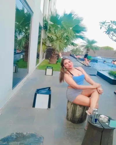 Escort Nawalgarh